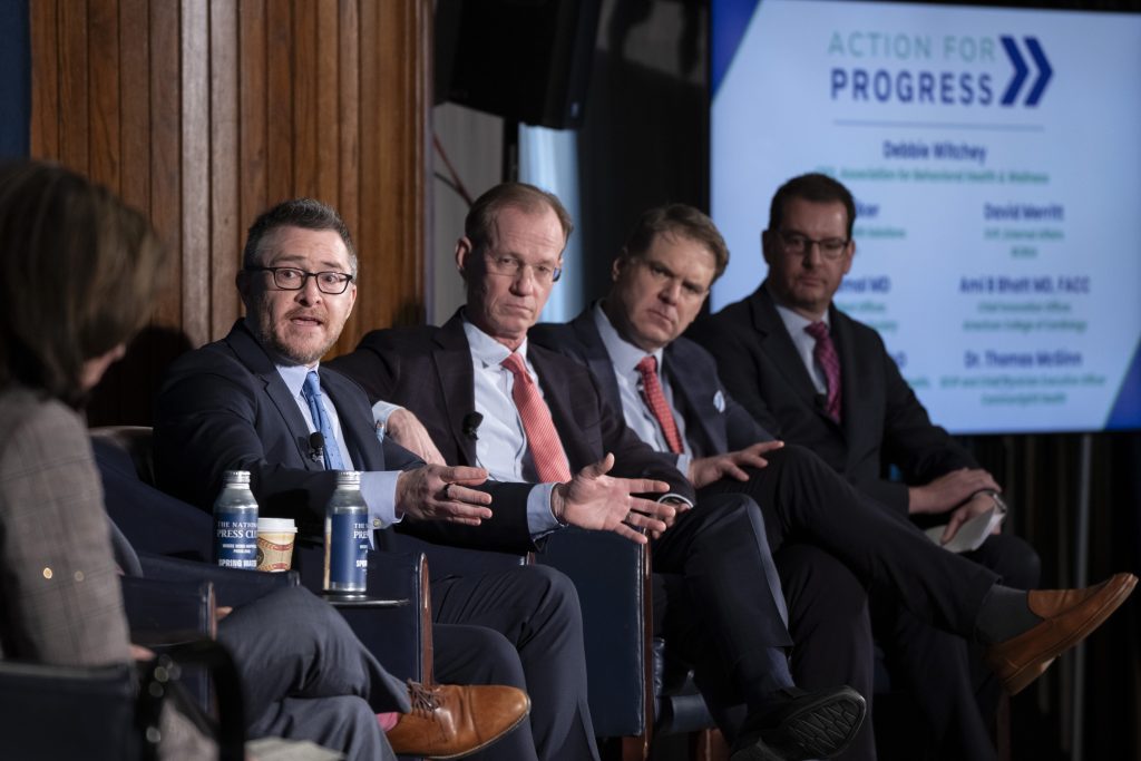 February 2, 2026 - Washington, DC, USA: Healthsperien Action for Progress transforming behavioral health conference at the National Press Club, with HHS Secretary Robert F. Kennedy, Jr., and CMS Administrator Mehmet Oz.  Photo by Ian Wagreich / © CapitolHillPhoto.com
